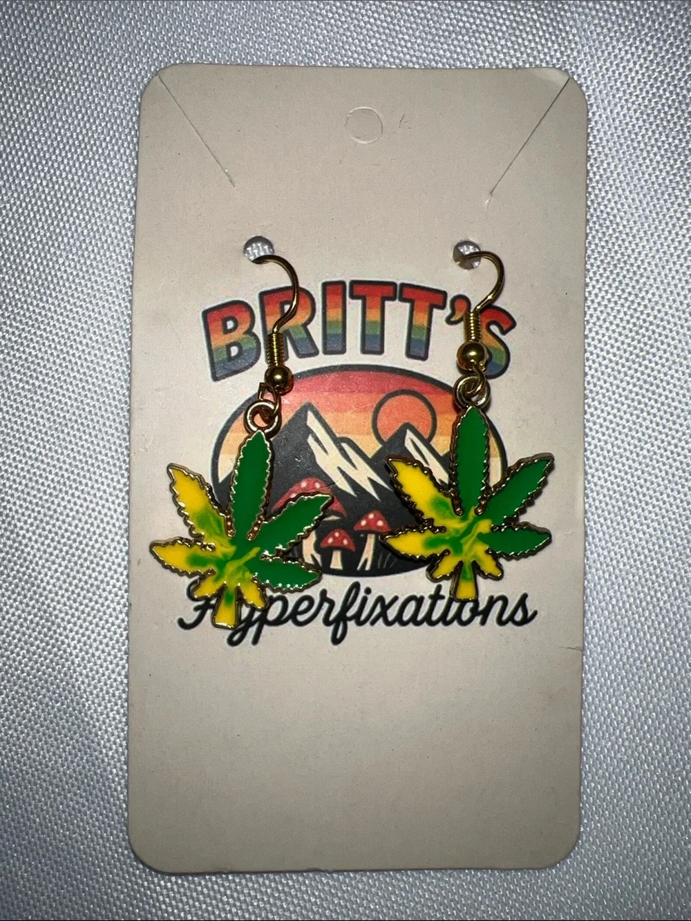 Britt’s Hyperfixations Green Yellow Leaf Dangle Earrings Gold Tone